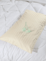 Наволочка Сатин-страйп, молочная