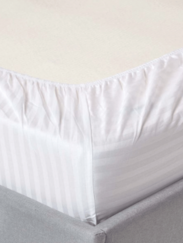 Простынь на резинке Сатин-страйп, Белая