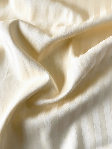 Простынь Сатин-страйп, молочная