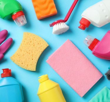 ГОСПОДАРСЬКІ ТОВАРИ