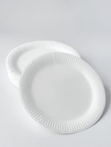 Тарелка БУМАЖНАЯ одноразовая d=23см белая (50 шт/уп), ламинированная