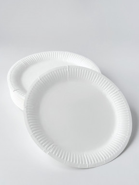 Тарелка БУМАЖНАЯ одноразовая d=23см белая (50 шт/уп), ламинированная