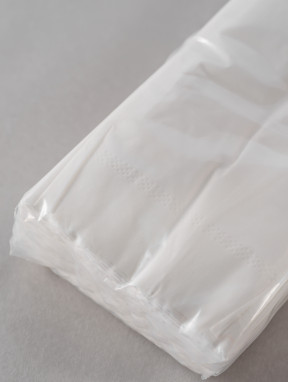 Серветки паперові косметичні в п/е упаковці (150 шт/уп)