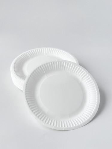 Тарелка БУМАЖНАЯ одноразовая d=17см белая (50 шт/уп), ламинированная