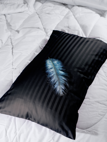 Наволочка 70*70 см САТИН, Черная