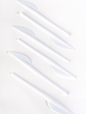 Нож одноразовый столовый (Ас) 16,5 см (100 шт/уп)