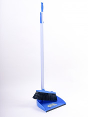 Совок с длинной ручкой и щёткой (цвет в ассортимент)