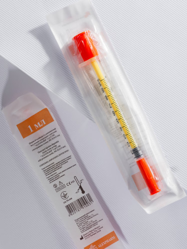 Шприц 1 мл инсулиновый U-100 с интегр. иглой 30G, Alexpharm (100 шт/уп)