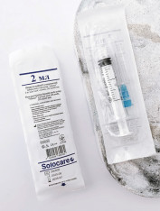 Шприц 2 мл Luer Lock с иглой 23G, Solocare (100 шт/уп)