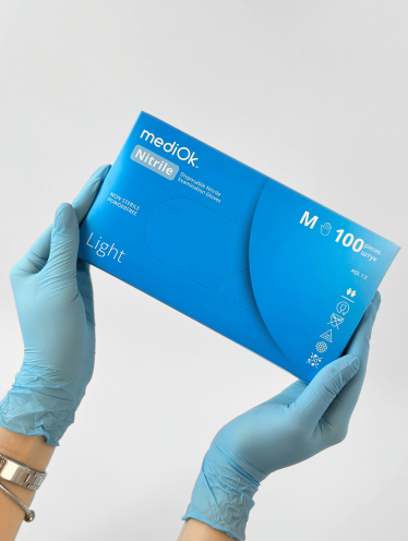 Перчатки нитриловые (размер M) голубые 3г mediOk Nitrile Light, 100 шт