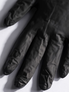 Перчатки нитриловые, черные (плотность 4 г/м²) MEDICOM, 100шт/уп, размер XS