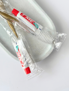 Зубной набор одноразовый: золотистая щетка+паста (50 шт/уп)