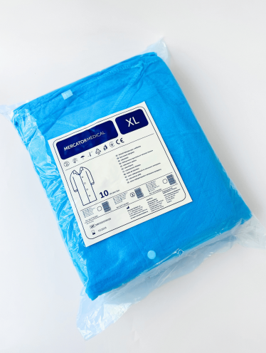 Халат одноразовый с резинкой на кнопках (10 шт/уп) Mercator Medical, голубой