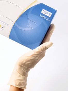 Перчатки латексные без пудры (размер S) 5,5г/м² MEDICOM, 100шт