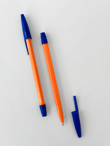 Ручка шариковая классическая (1шт)