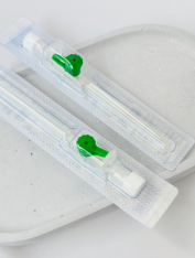 Катетер внутривенный, с портом 18G, Igar (100 шт/уп)