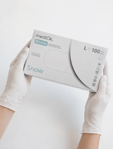 Рукавички нітрилові (розмір L) білі 3,5г mediOk Nitrile Snow, 100 шт