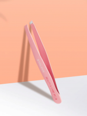 Пинцет для бровей розовый Staleks Beauty&Care 11 Type 3 (скошенный)